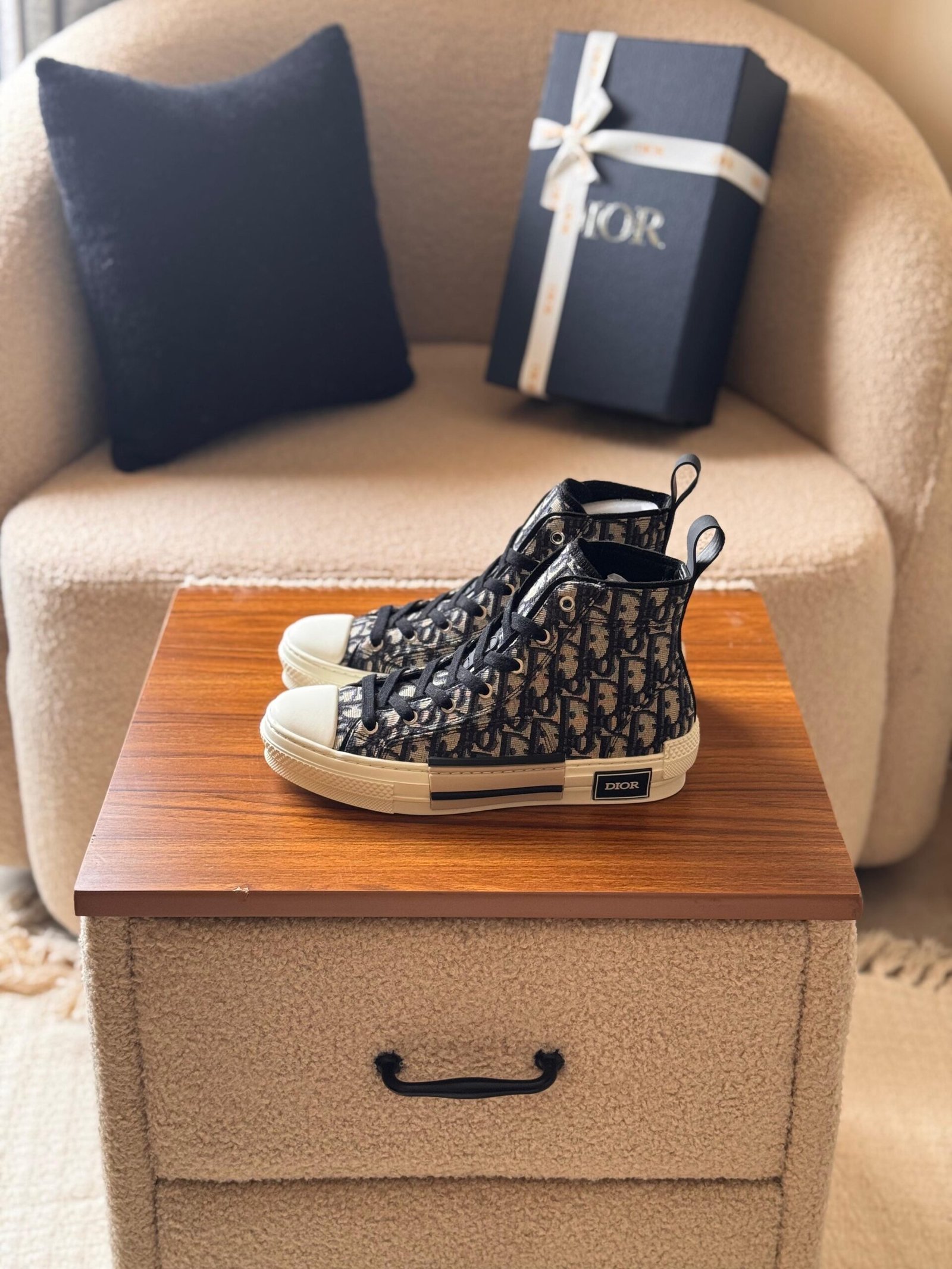 Dior B23 High-Top Sneaker - Image 7