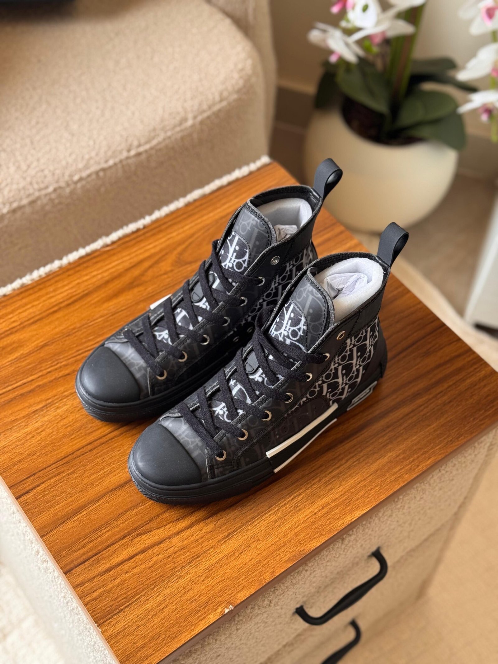 Dior B23 High-Top Sneaker - Image 12