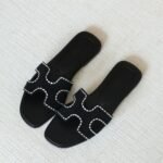 Hermès Oran Sandal - Black with silver jewel