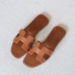 Hermès Oran Sandal - Brown