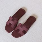 Hermès Oran Sandal - Burgundy