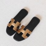 Hermès Oran Sandal - Gold