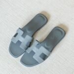 Hermès Oran Sandal - Greyish Blue
