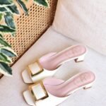 Roger vivier Trompette 45mm embellished mules - off white