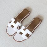Hermès Oran Sandal - White brown