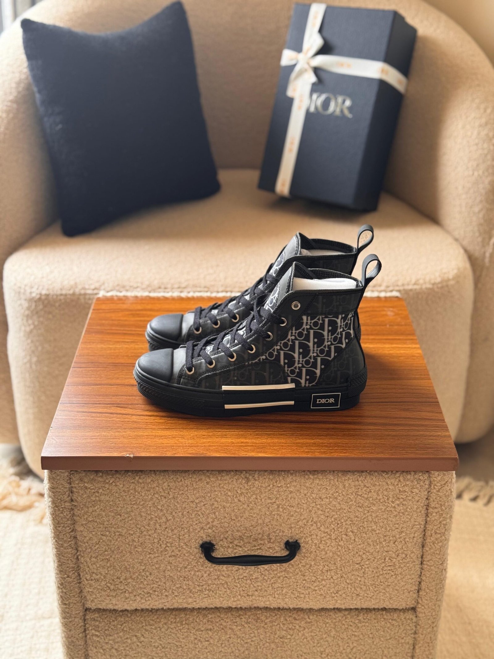 Dior B23 High-Top Sneaker - Image 11