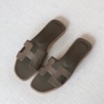 Hermès Oran Sandal - étoupe