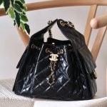 Chanel 25 Handbag - Shining Black