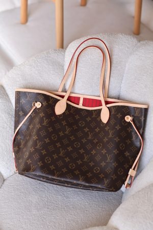Louis Vuitton Neverfull MM bag