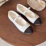 Chanel CC ballet flats - White