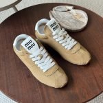 Miu Miu Plume nappa sneakers - Beige