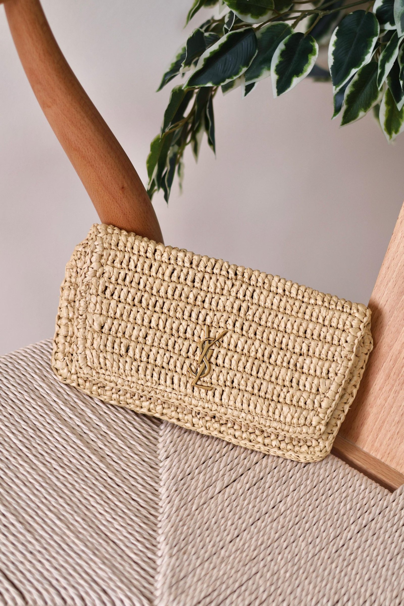 YSL Icare Maxi Cassandre crochet raffia tote bag - Image 7