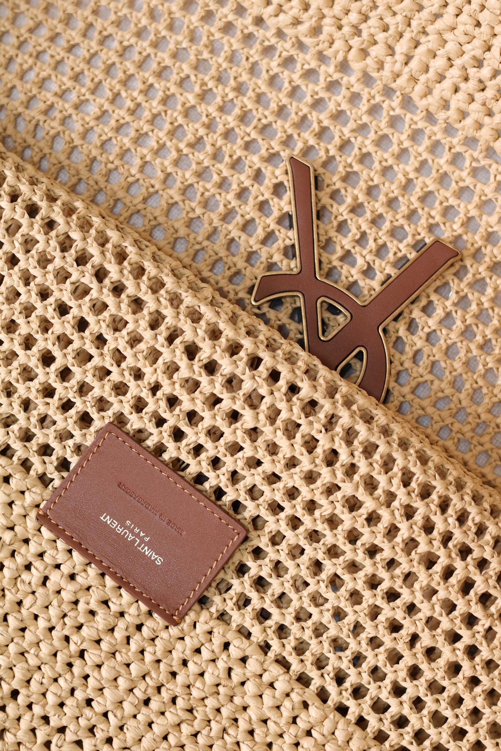 YSL Icare Maxi Cassandre crochet raffia tote bag - Image 5