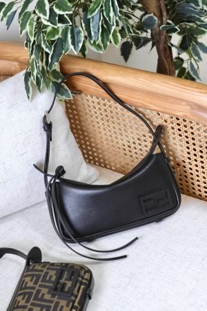 Fendi Simply 22cm bag