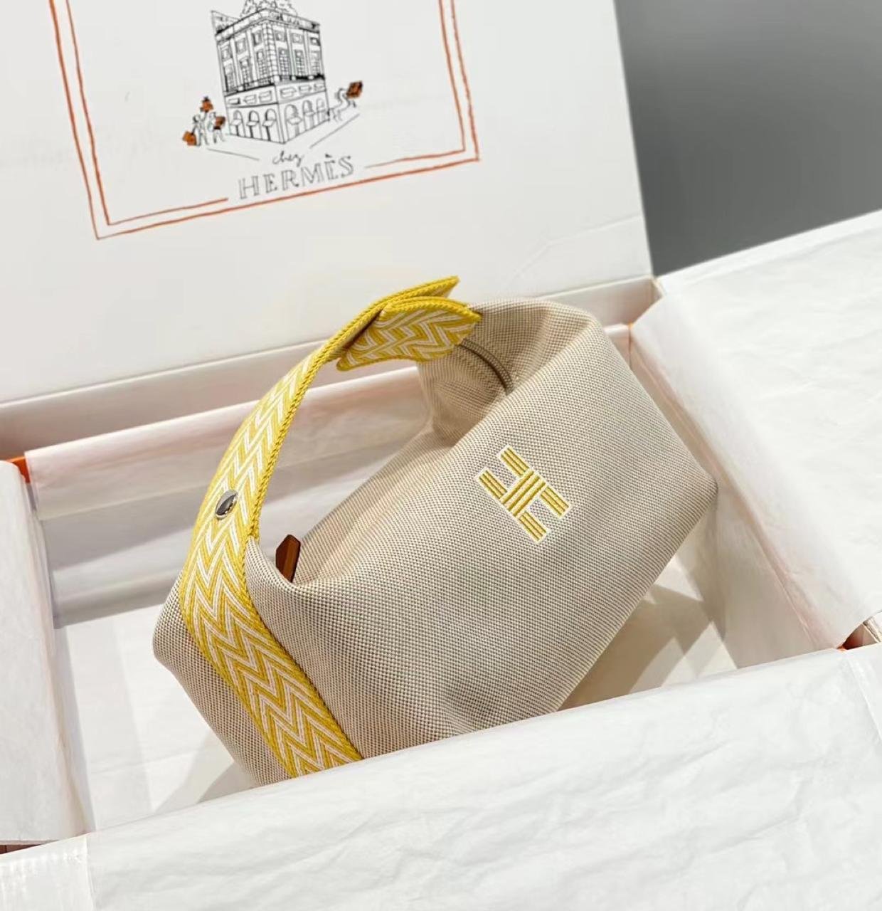 Hermes Bride-a-Brac case - Image 16