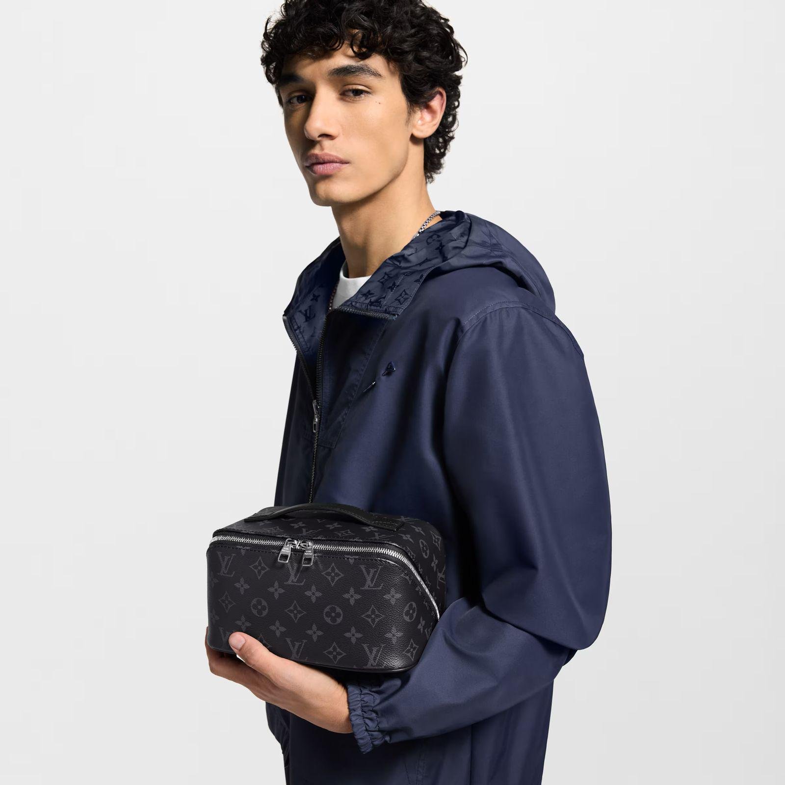 Louis Vuitton Toiletry Bag - Image 3