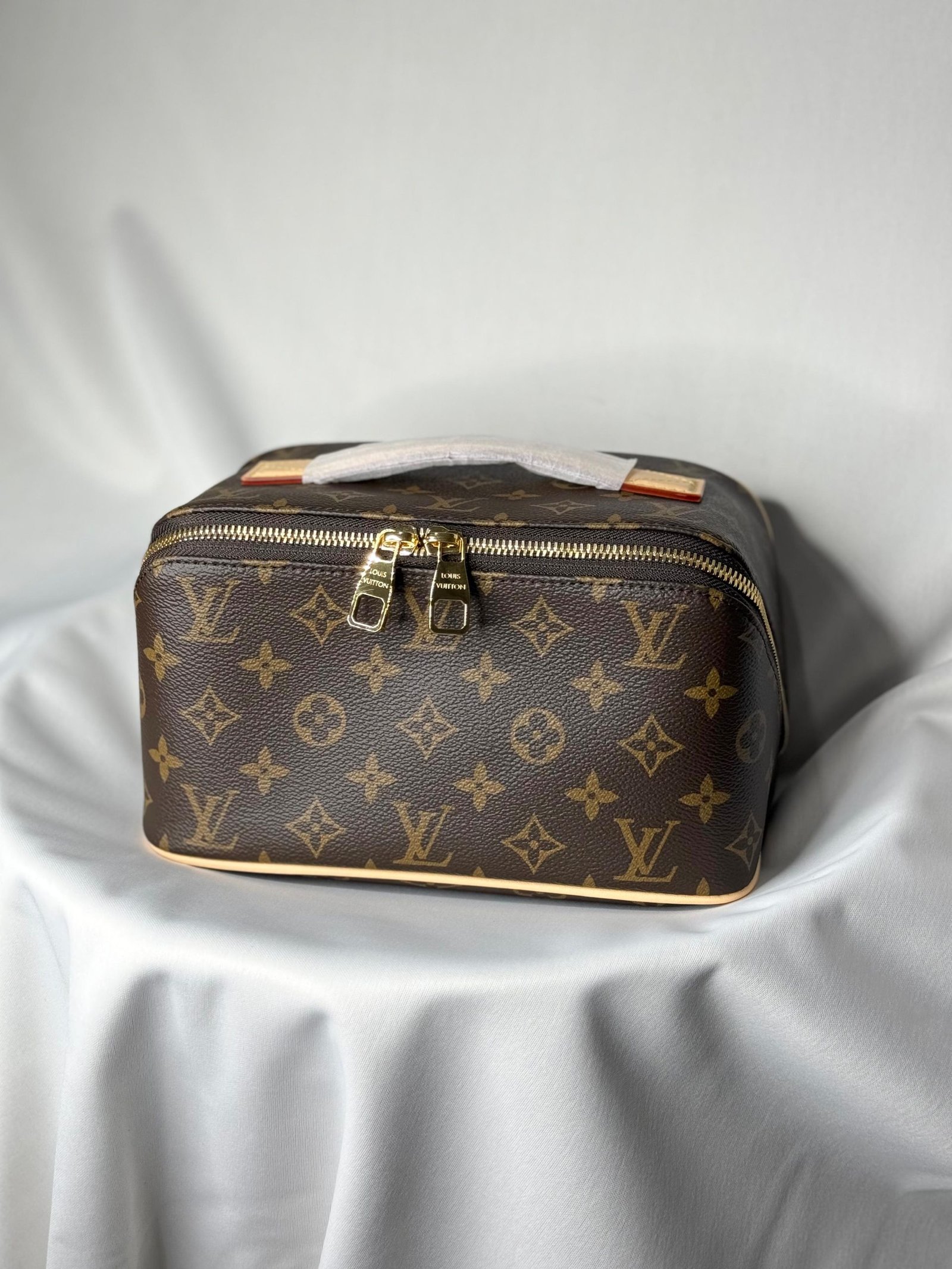 Louis Vuitton Toiletry Bag - Image 2