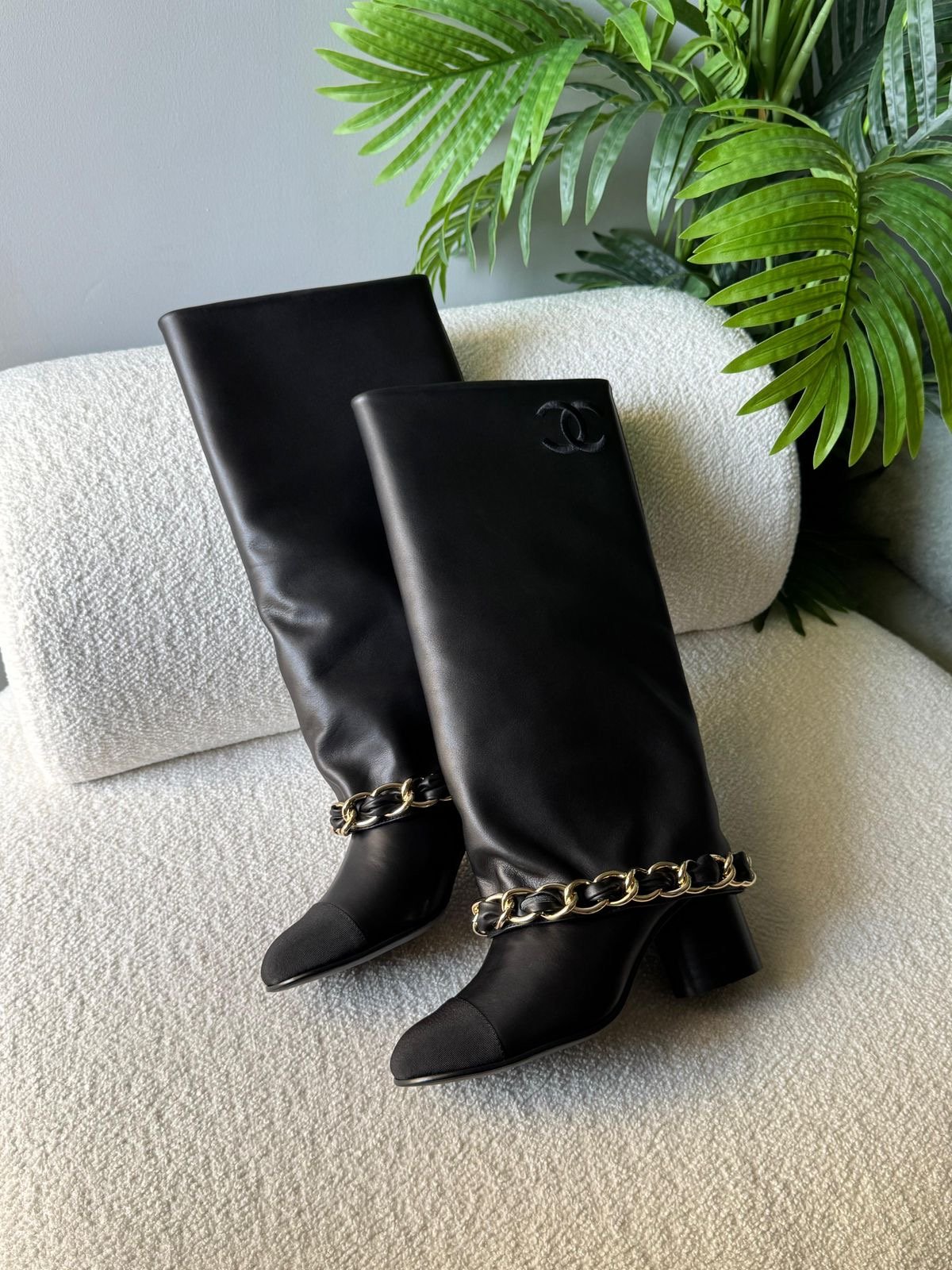 Chanel high boot - Image 3