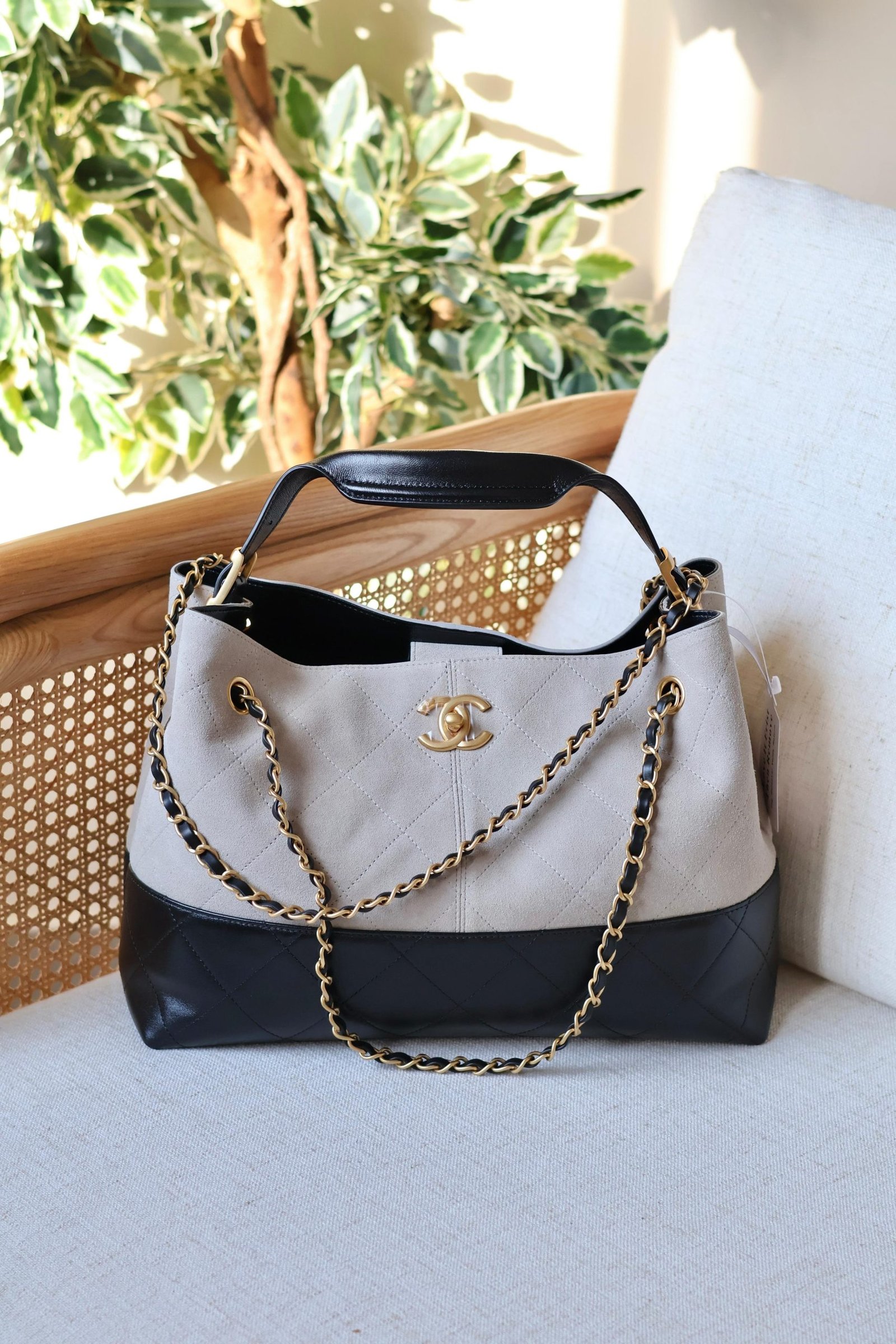 Chanel Small Tote bag 36cm - Image 3