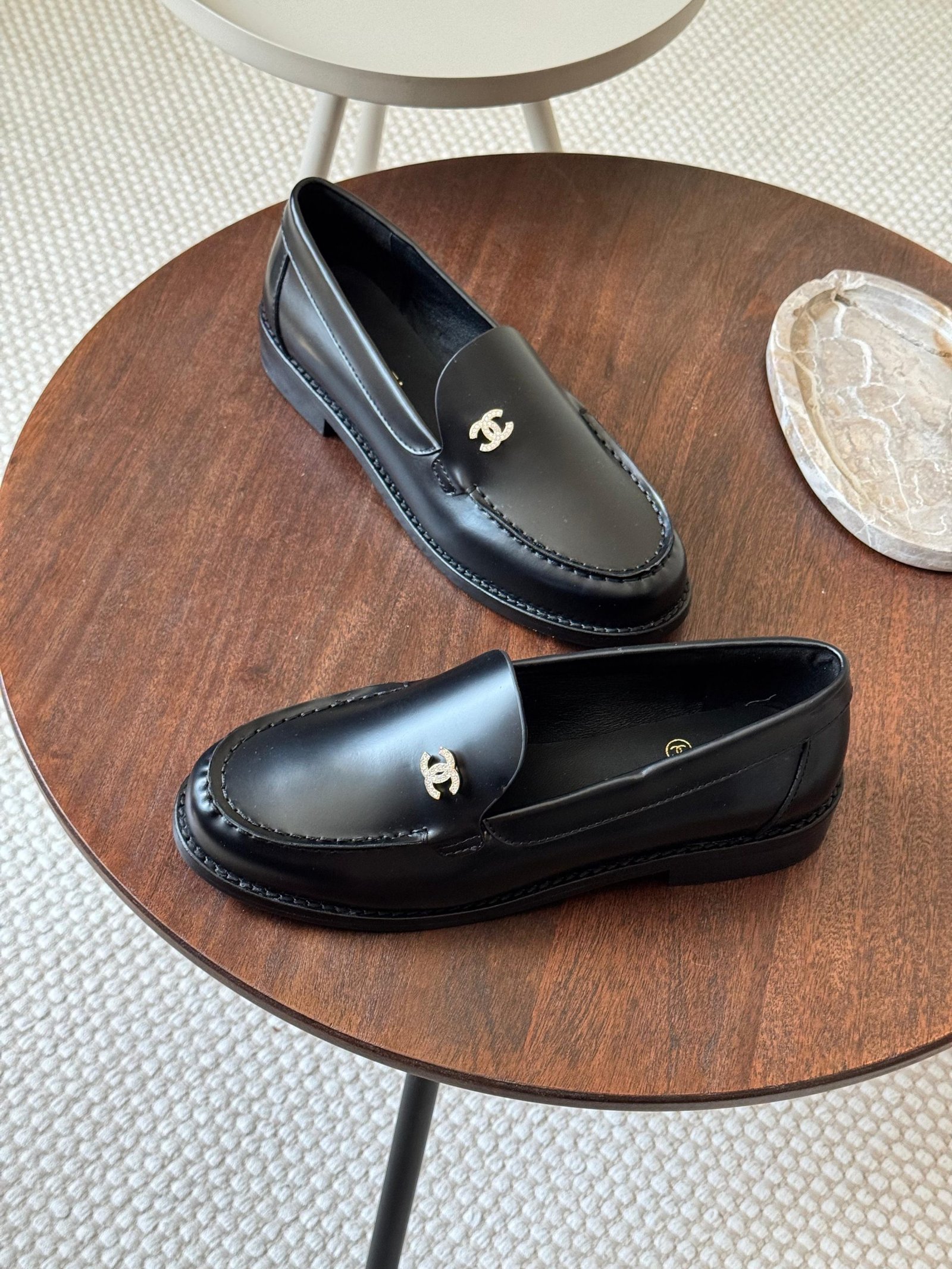 Chanel CC slingback loafers - Close - Image 2