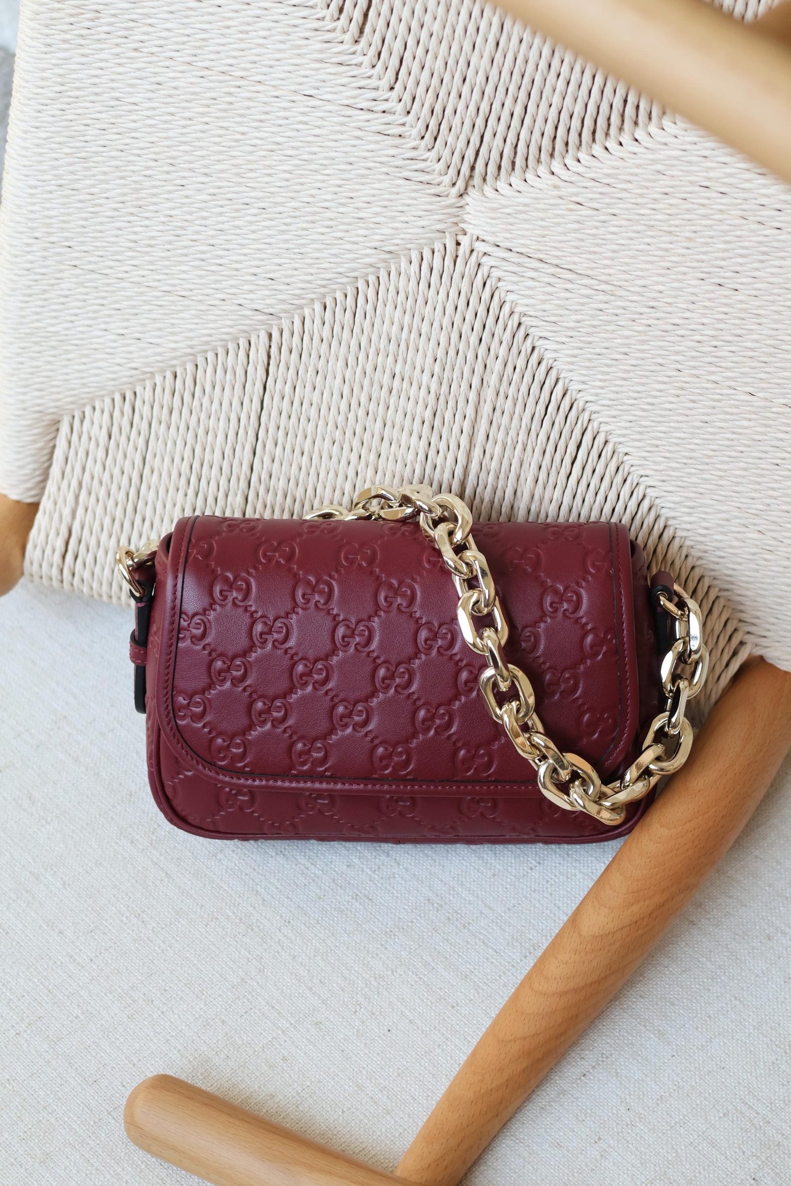 Gucci GG Emblem shoulder bag 20.5cm - Image 4