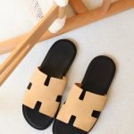 Hermes Izmir Sandal - Apricot