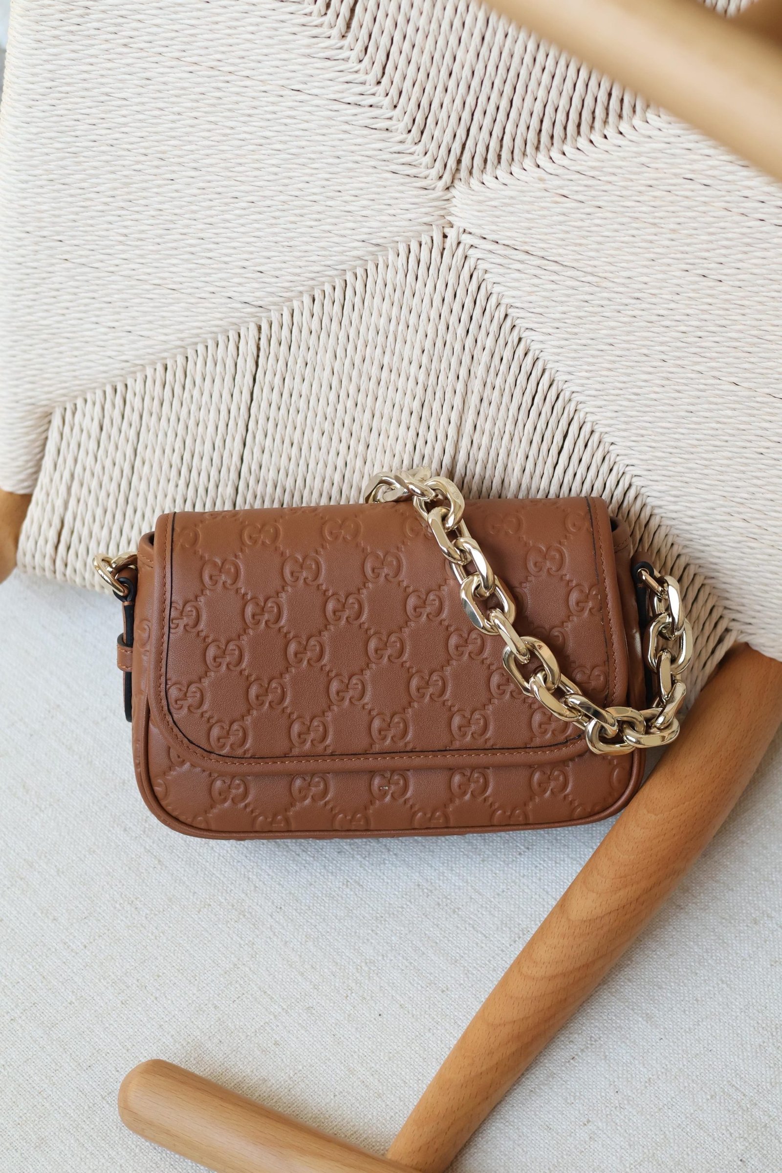 Gucci GG Emblem shoulder bag 20.5cm - Image 3