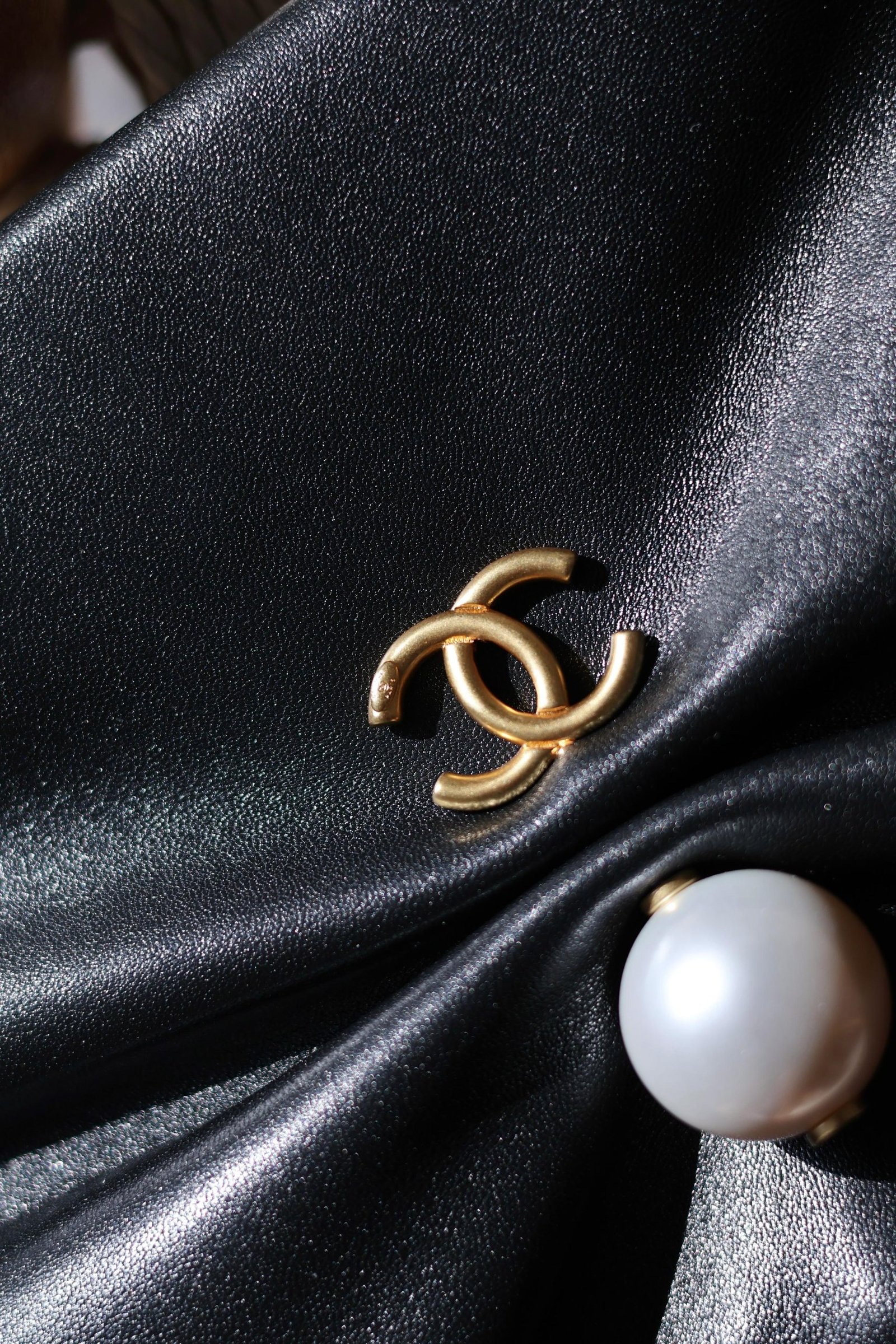 Chanel clutch bag with pearl 24cm - Image 6