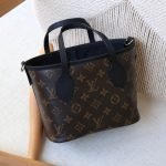Louis Vuitton Neverfull Bandoulière Inside Out BB - Black LV