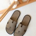 Hermes Izmir Sandal - étoupe
