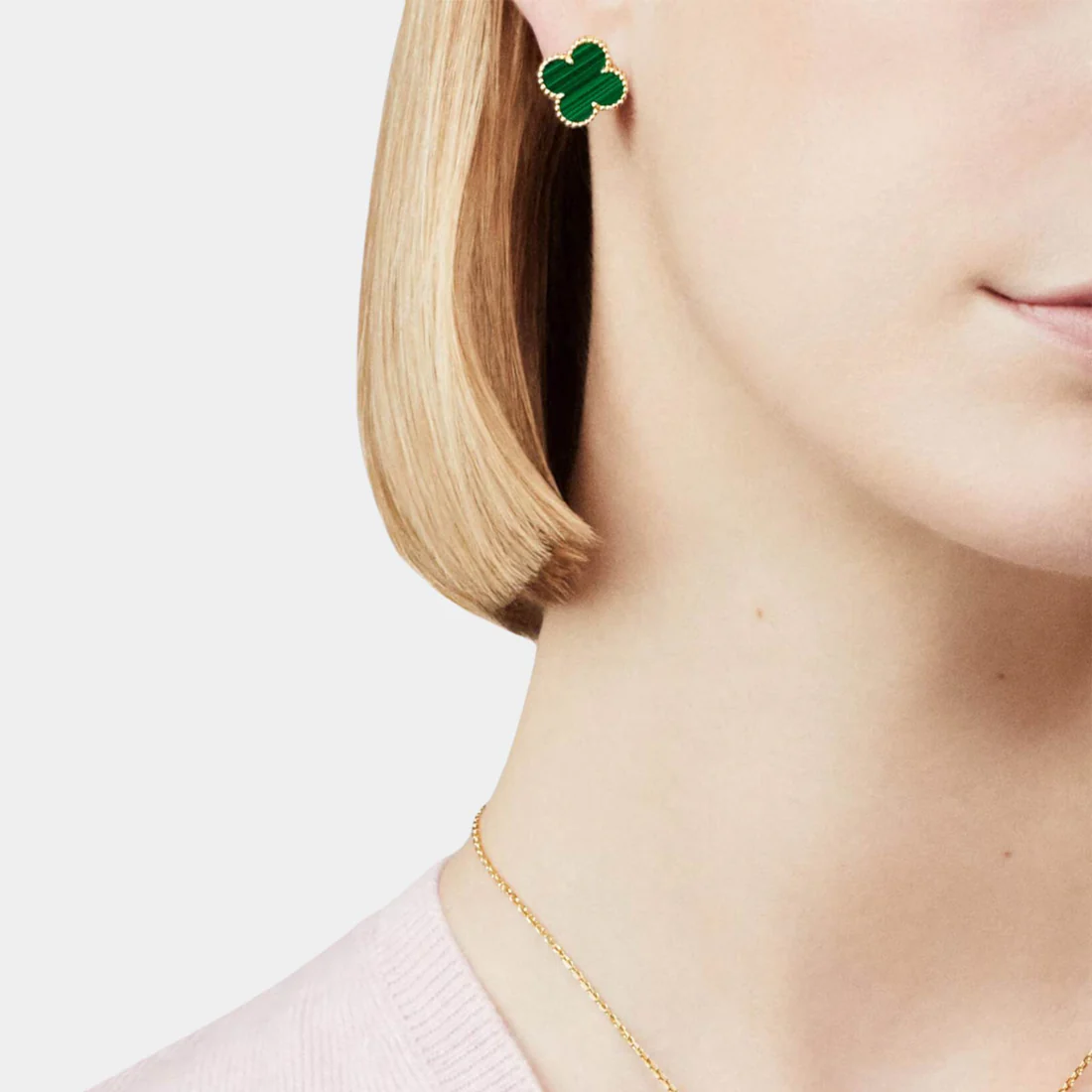 VAN CLEEF & ARPELS Vintage Alhambra Earrings Yellow Gold Malachite - Image 2