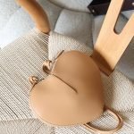 ALAÏA LE CŒUR BAG - Heart Bag - Beige